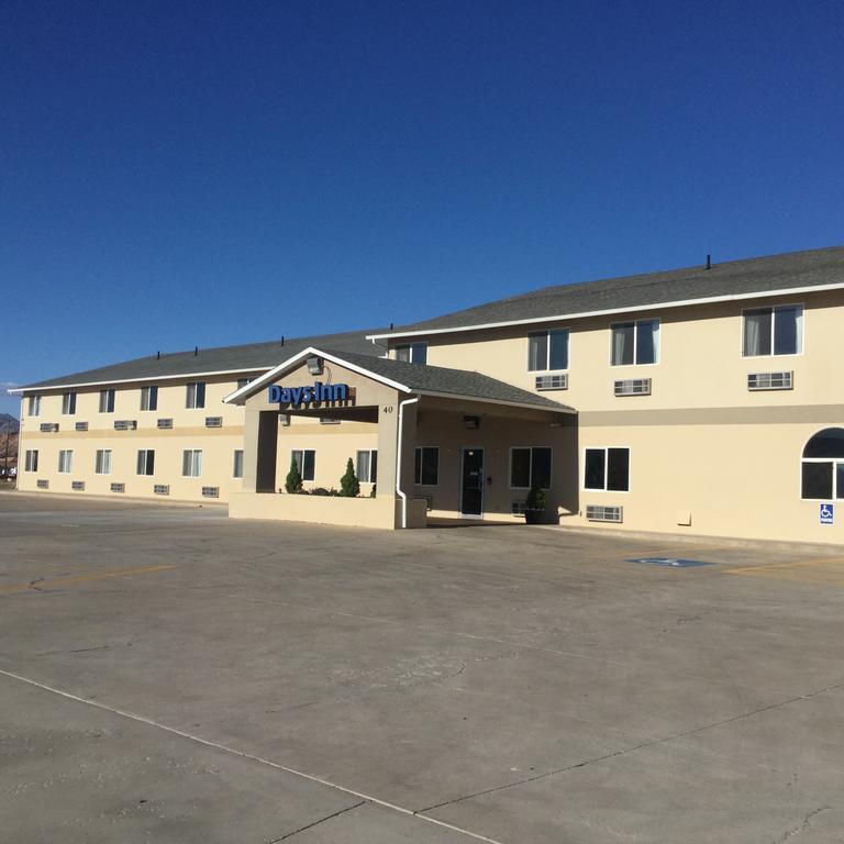 Days Inn By Wyndham Hurricane/Zion National Park Area Dış mekan fotoğraf
